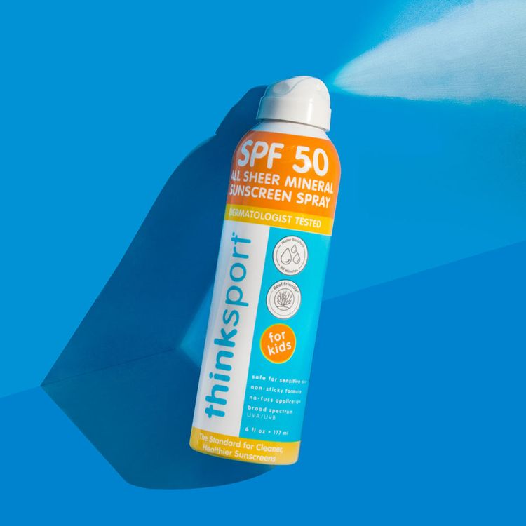 美国Thinksport儿童SPF50纯矿物无痕防晒霜喷雾 177ml 6个月以上宝宝可用 提供广谱UVA/UVB保护 80分钟耐水性