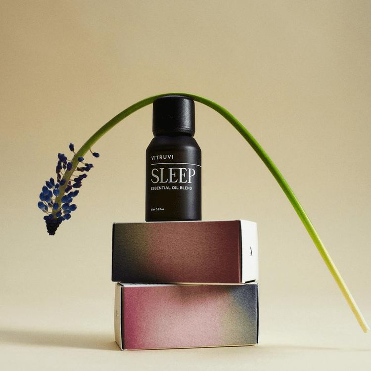 加拿大Vitruvi混合助眠精油 15毫升 含薰衣草洋甘菊等5种精油 舒缓放松 帮助睡眠